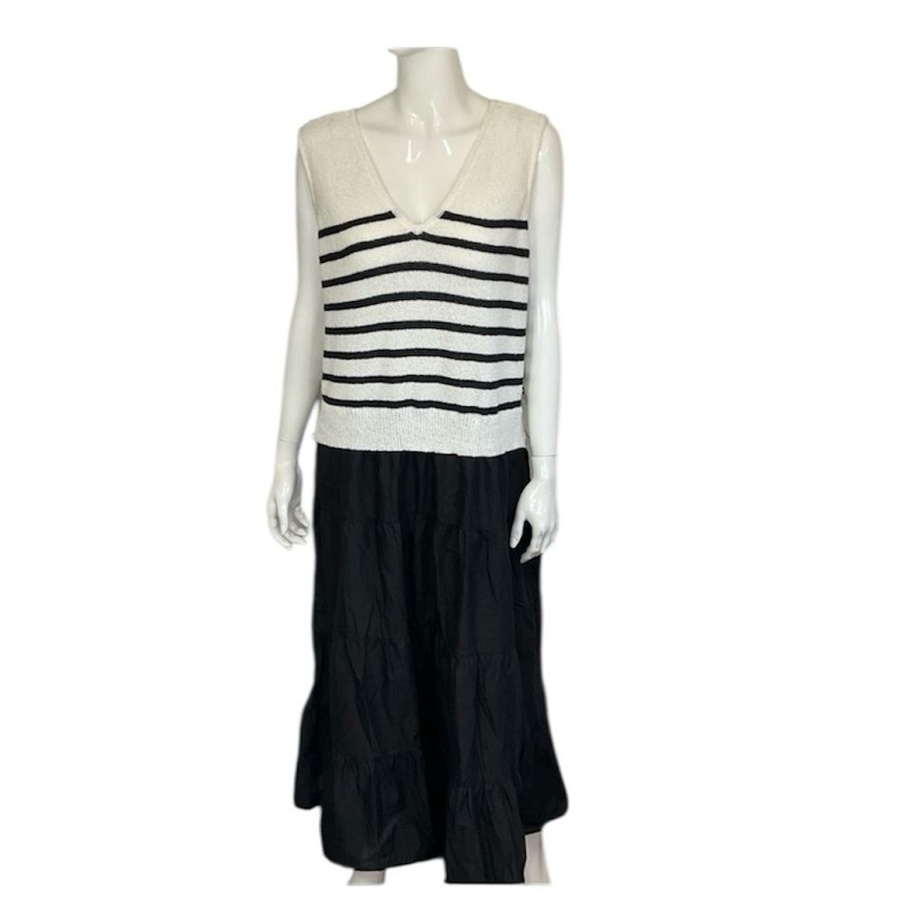 Questions? Black Cream V-Neck Knit Vest Striped Mixed Media Maxi Dress Size 2X